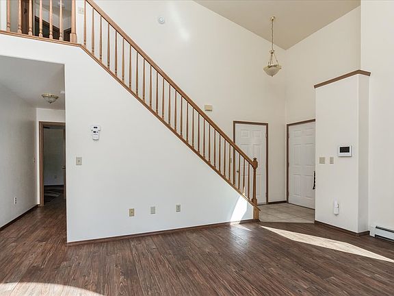 4th image of 1175 Marissa St
