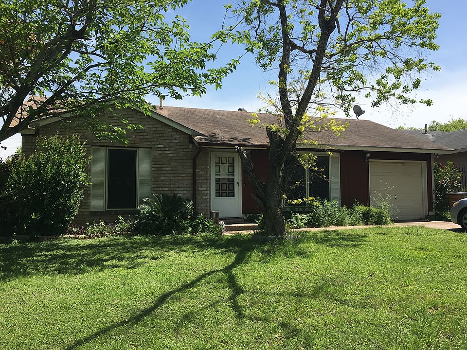 1st image of 7319 Lake Charles Dr