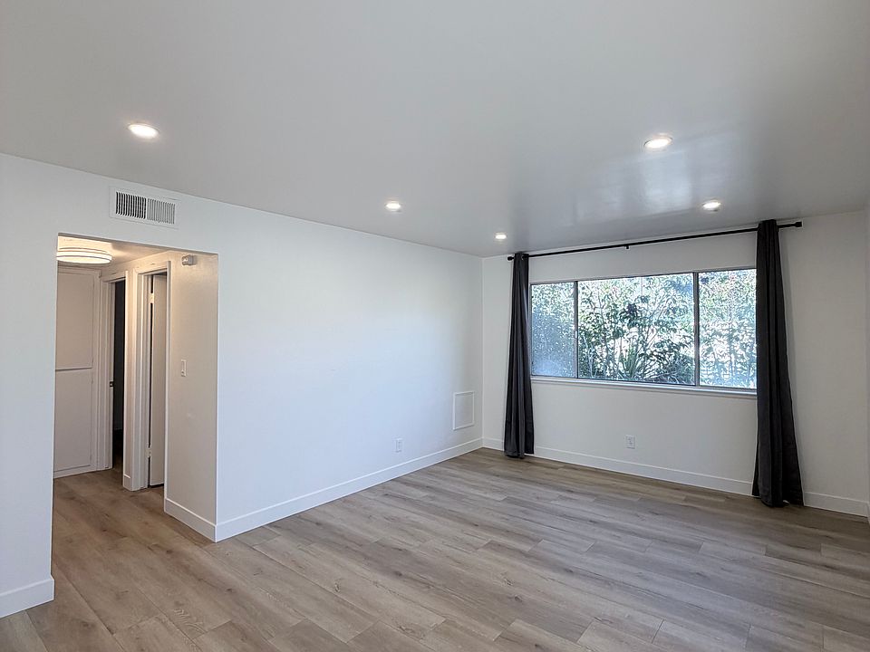 1st image of 882 Gallatin Dr APT 3
