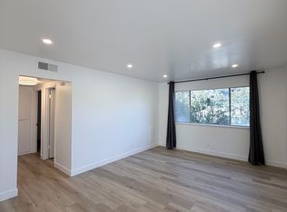 882 Gallatin Dr APT 3, Santa Clara, CA 95051
