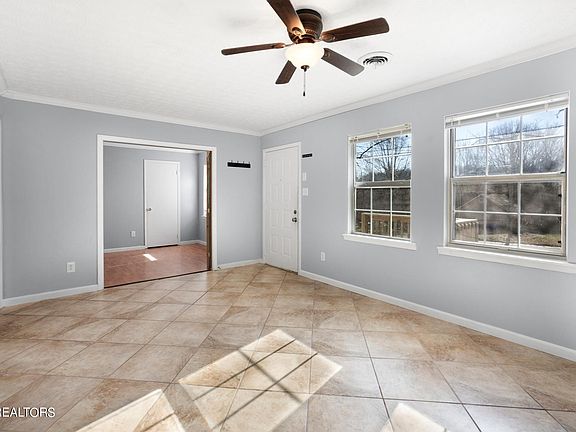 3rd image of 6644 Bay Circle Dr