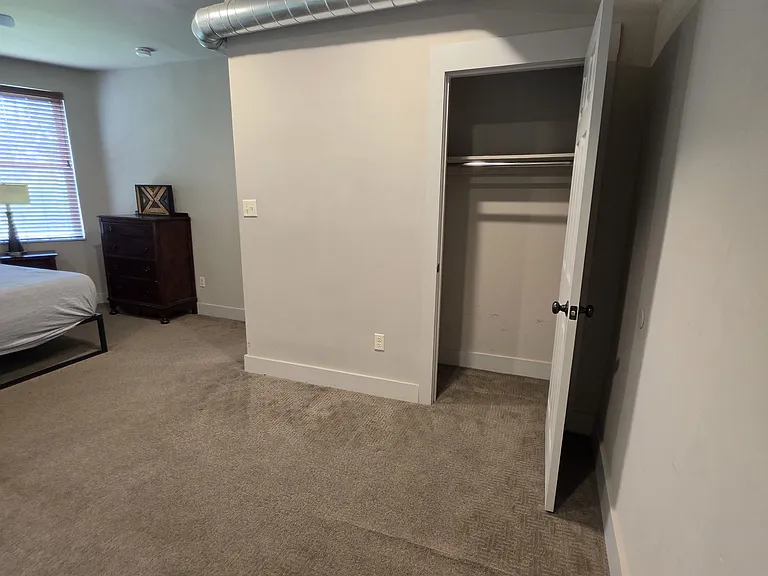 342 Forest Ave #C6 — Photo 19