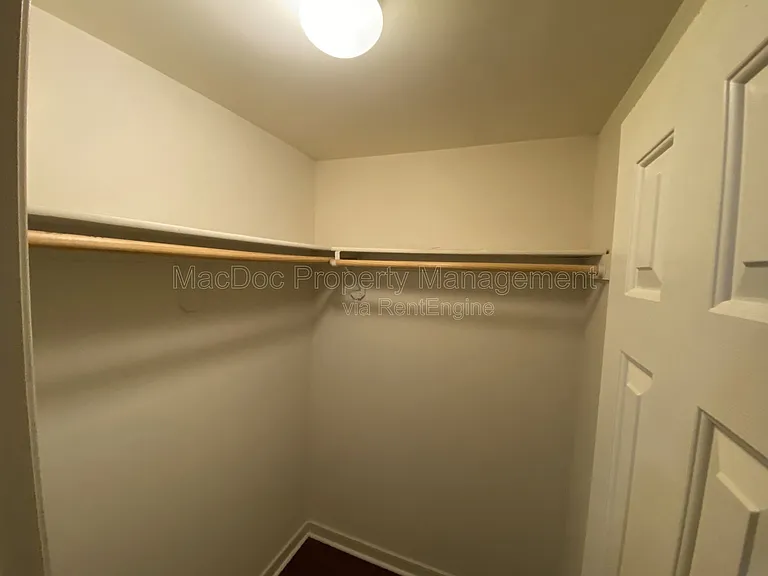 405 Pratt St — Photo 13