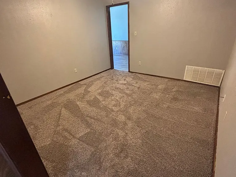 7816 NW Baldwin Ave — Photo 12