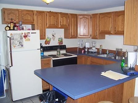 2nd image of 26 J St