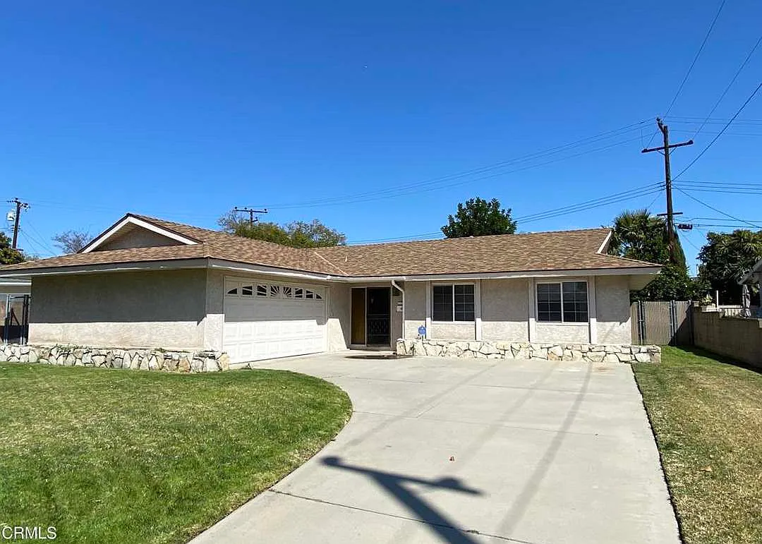 16582 Don Dr — Photo 1