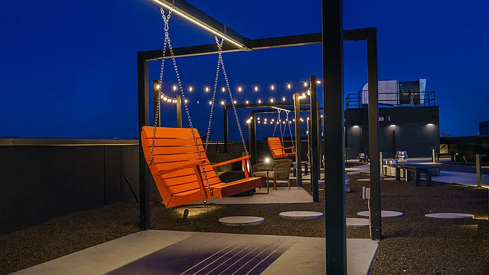 Rented by Nooklyn NYC LLC | media 73