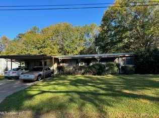 1090 Branch St, Jackson, MS 39212