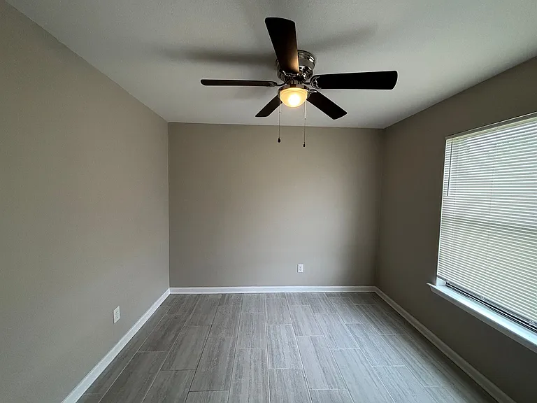 1108 Ruth Ann Dr — Photo 9