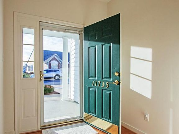 3rd image of 11735 Legacy Woods Dr