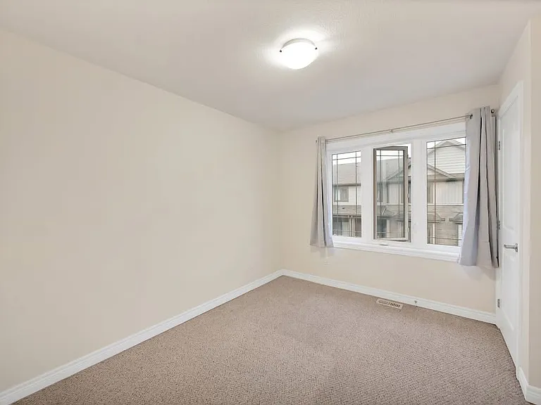 77 Diana Ave — Photo 17