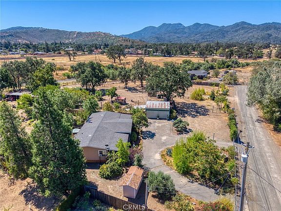 4th image of 20776 Napa Ave
