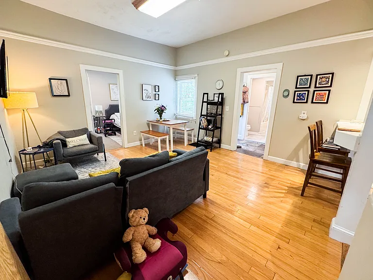 202 Lake St #1 — Photo 12