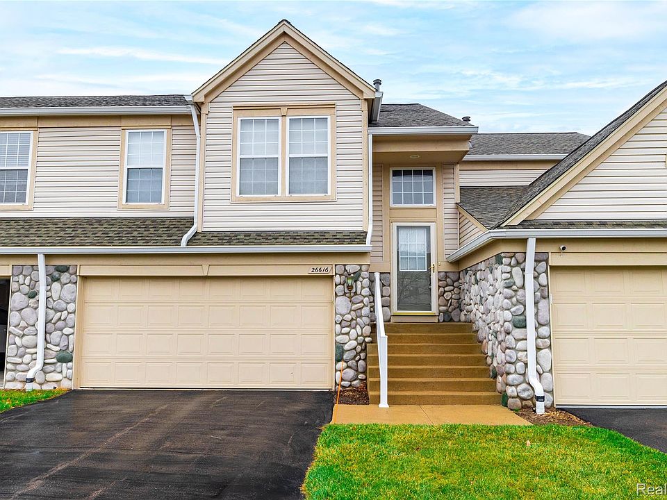 1st image of 26616 Kirkway Cir