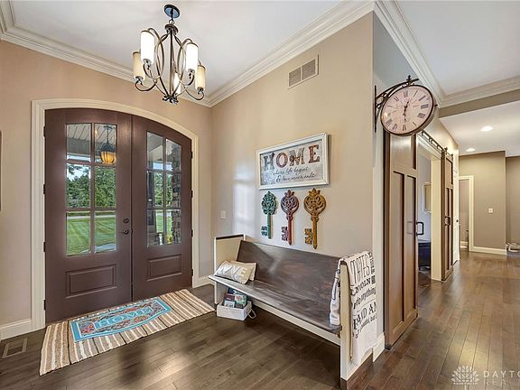 4th image of 3404 Ward Way