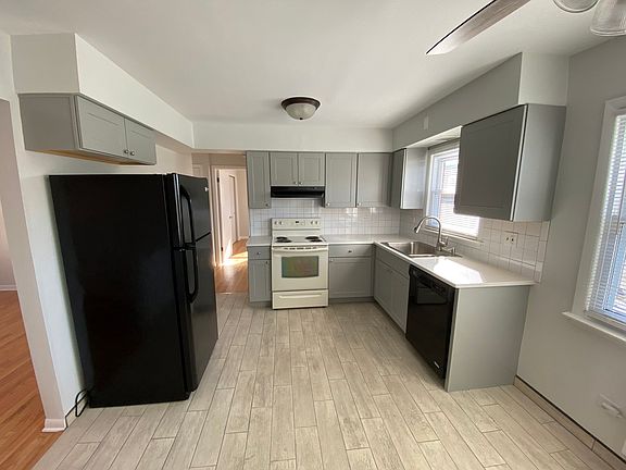 4th image of 6148 Willow Creek Dr #2A
