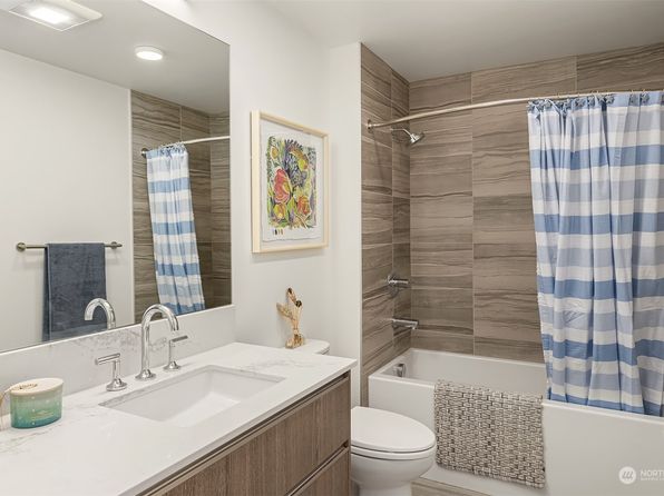 800 Columbia Street #2109, Seattle, WA 98104