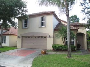 2044 Bonisle Cir, Riviera Beach, FL 33418