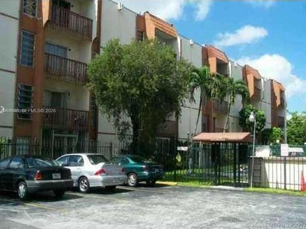 4845 NW 7th St APT 404-5