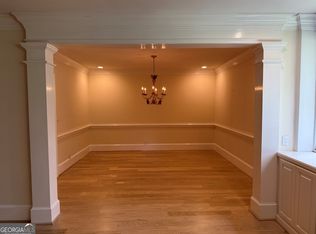 2734 Peachtree Rd NW APT B402, Atlanta, GA 30305