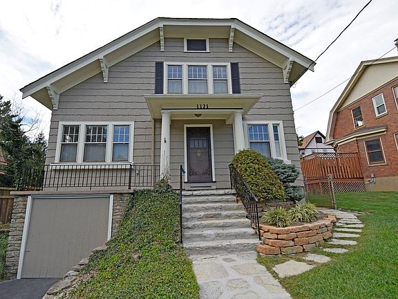 3rd image of 1121 Herschel Ave