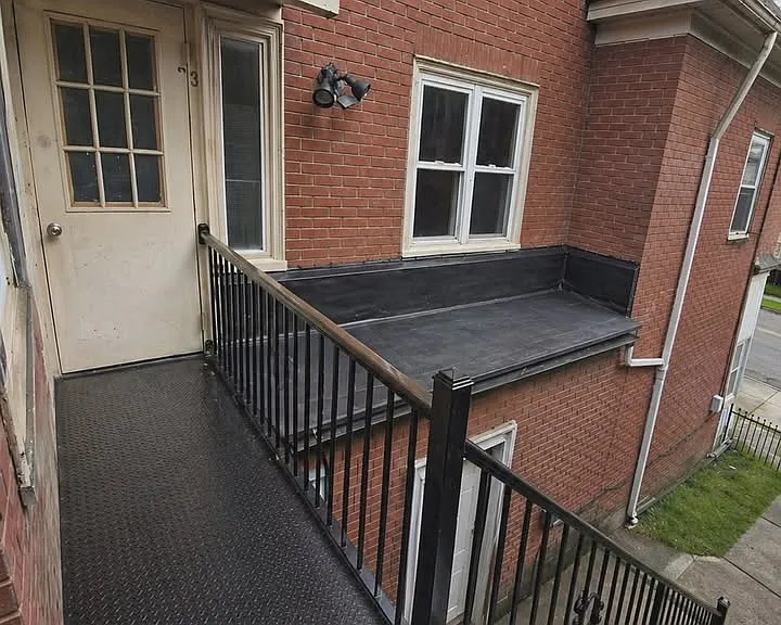 370 Scott St #3 — Photo 2