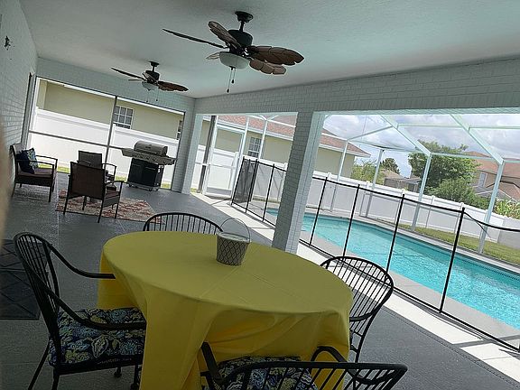 4th image of 2298 Chesterfield Cir