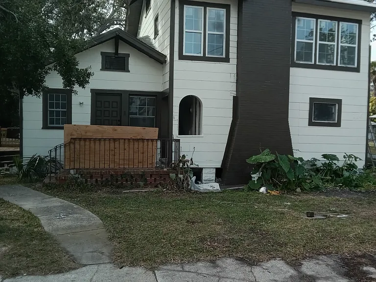 116 Emmett St #3 — Photo 1