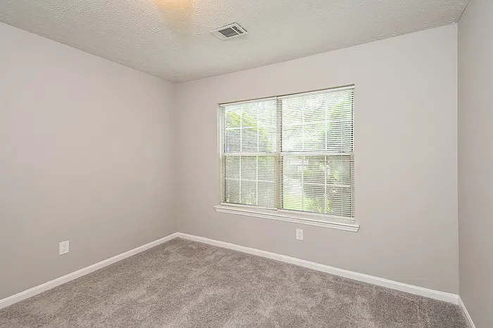 580 Tarragon Way SW — Photo 9