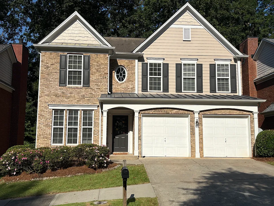 3493 Stoneham Dr