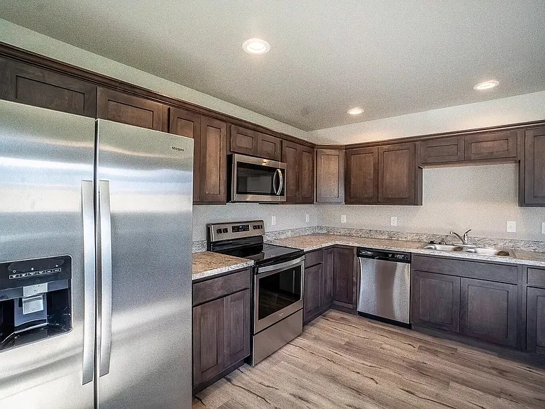 1300 Bunson Blvd — Photo 17