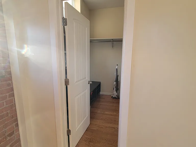 9 E 18th St #3 — Photo 9