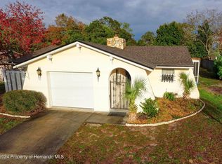 6165 Waycross Dr, Spring Hill, FL 34606