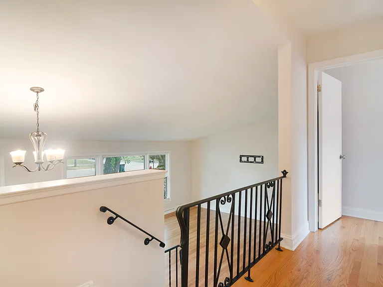 416 S Forrest Ave — Photo 7