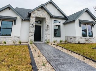 912 Azalea St, Mission, TX 78573