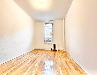 Rented by Century 21 Premier 