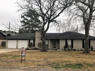 7210 Maple Ln, Baytown, TX 77521