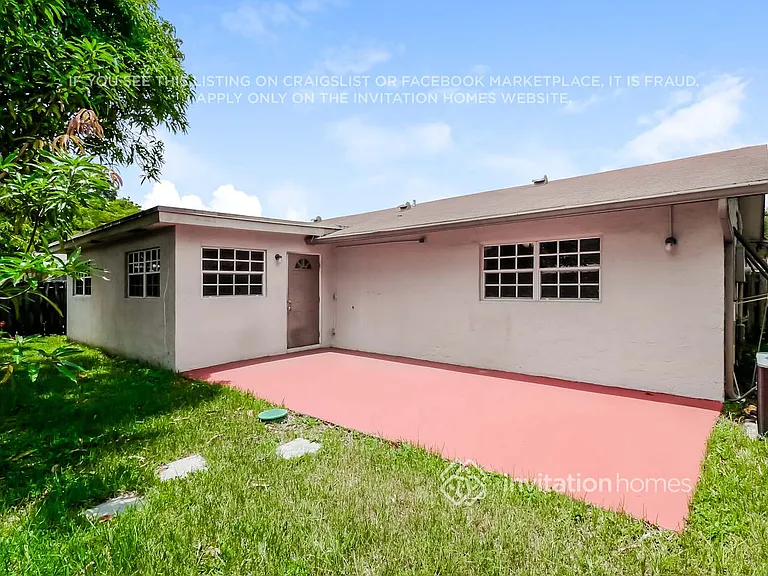 9381 NW 33rd Pl — Photo 16