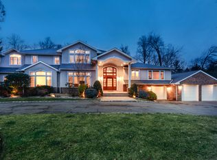 4 Nottingham Rd, Livingston, NJ 07039