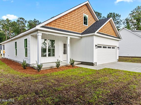3rd image of 86 Whispering Pines Court
