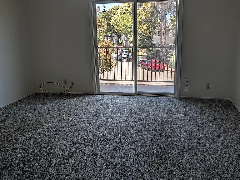 2294 Ellena Dr #4 — Photo 10