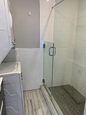 Rented by Bond New York | media 22