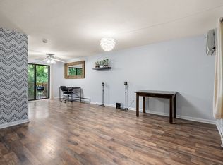 650 Robbins Ave APT 47, Dracut, MA 01826
