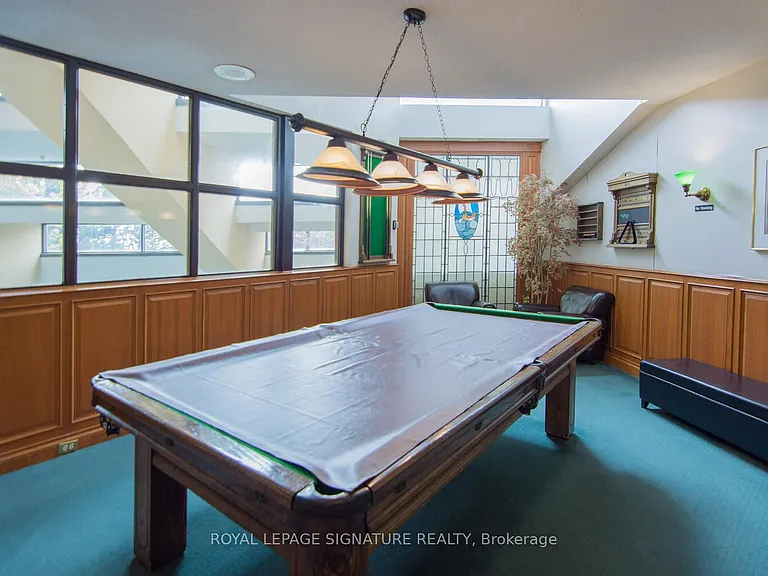 65 Harbour Sq #2109 — Photo 30