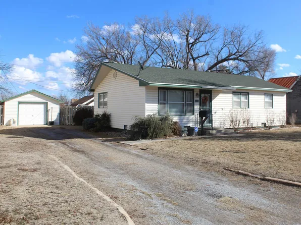 308 S Santa Fe St, Shattuck, OK 73858