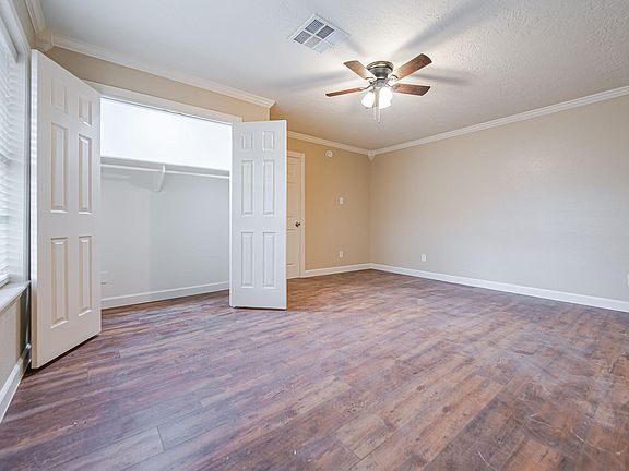 5th image of 900 Holik Dr