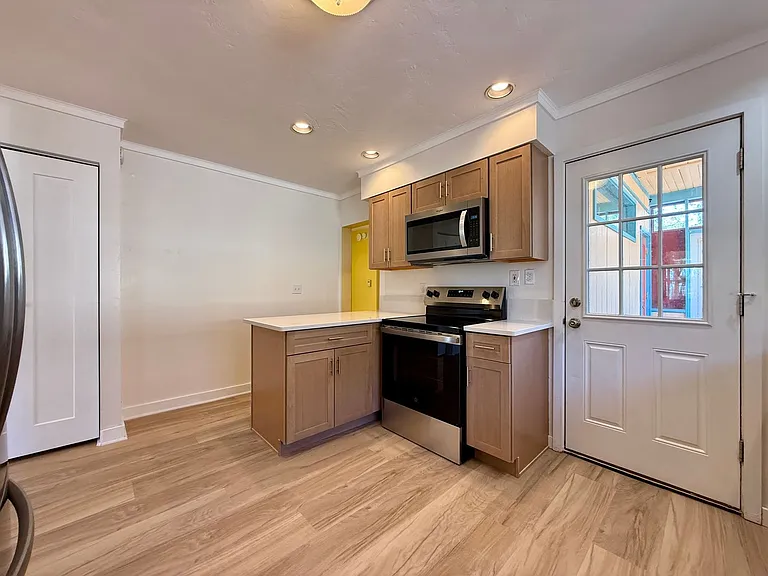909 Ouray Ave — Photo 14