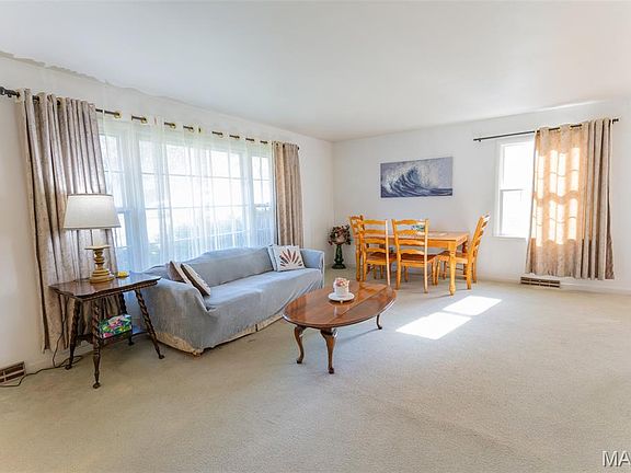 5th image of 1308 Highland Dr