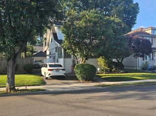 99 Bradley Ave, Bergenfield, NJ 07621