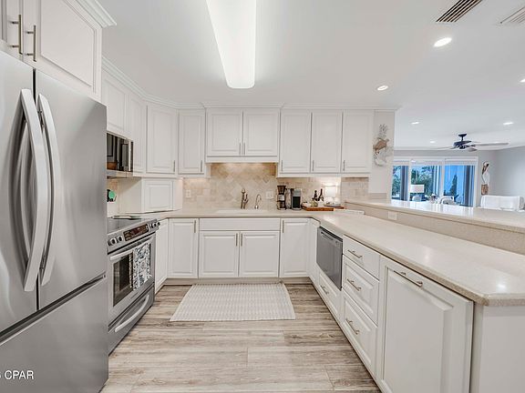 4th image of 4726 Bay Point Rd #4137